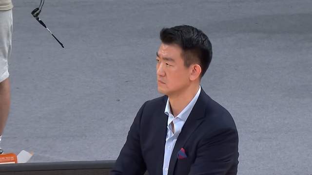 皇冠体育app下载-广厦问题究竟出在哪？王博依旧嘴硬，媒体人一针见血，太扎心了